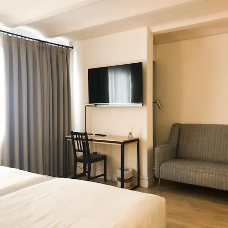 Suites Hom Sevilla Exterior photo