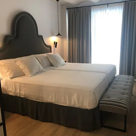 Suites Hom Sevilla Exterior photo